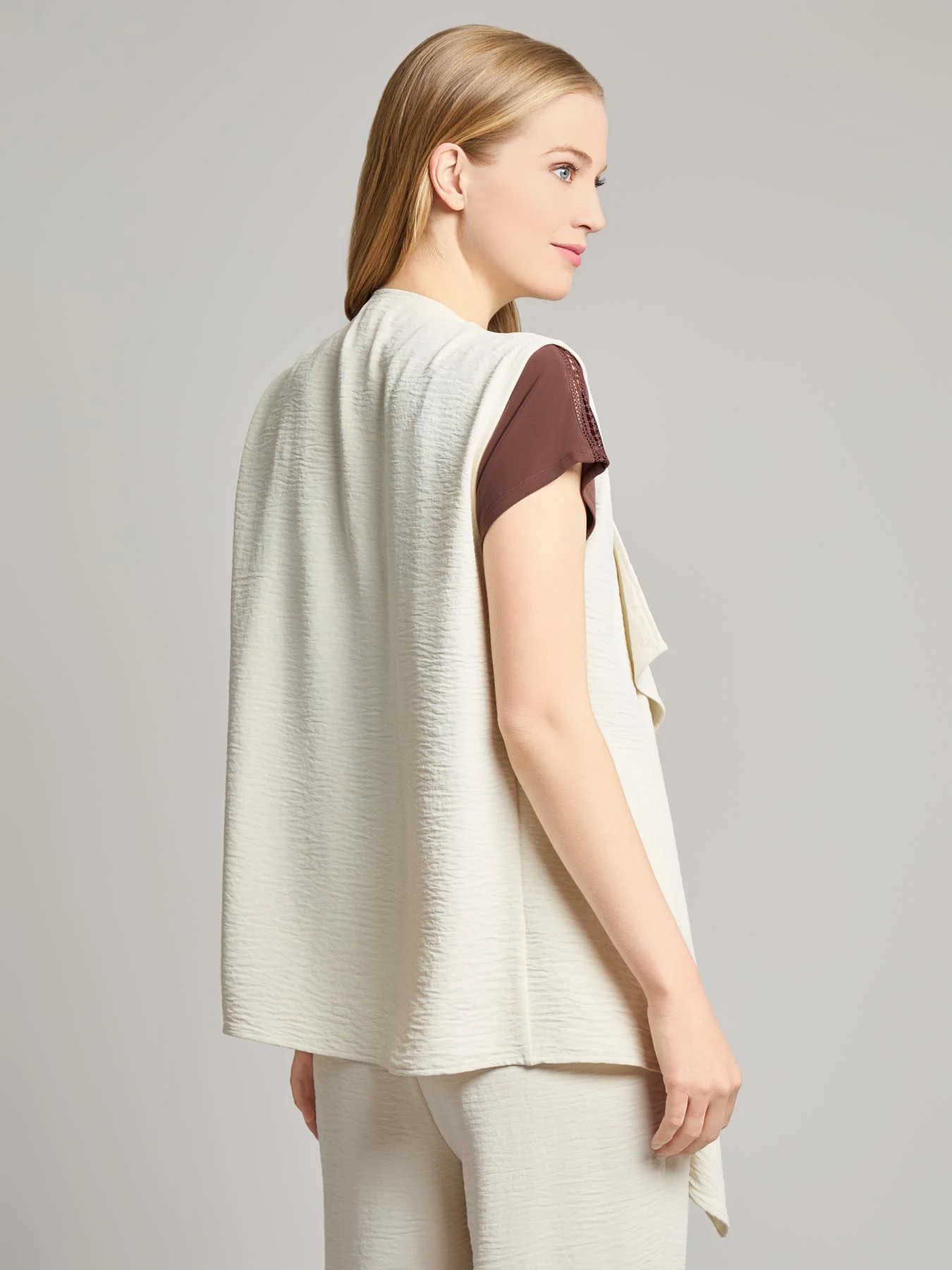 Plus Cascade Vest, Textured Crepe - Image 4