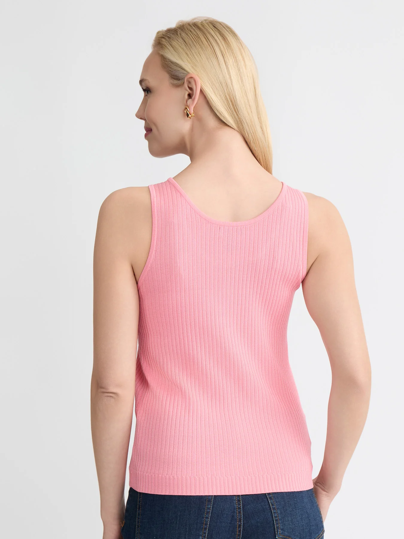 Sutton Scoop Neck Tank Top - Image 4
