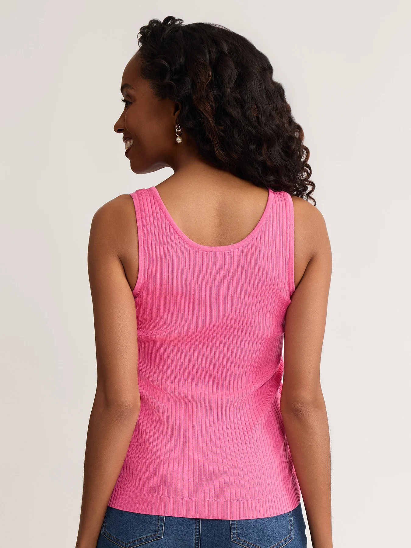 Sutton Scoop Neck Tank Top - Image 4